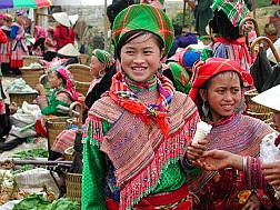 Bac Ha Sunday Market